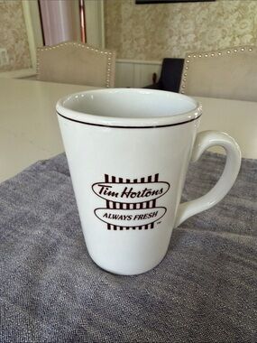 Vintage 1990’s Tim Hortons Ceramic Mug
